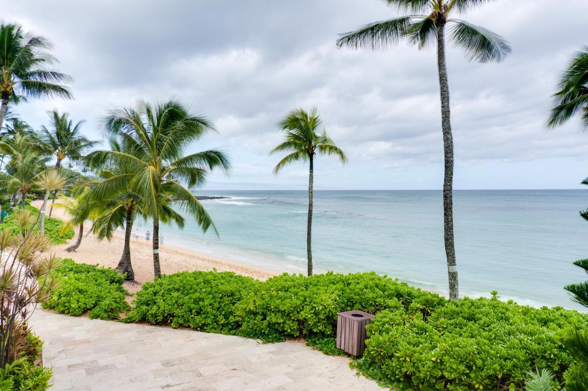 The Mauian Hotel Kapalua Exterior photo